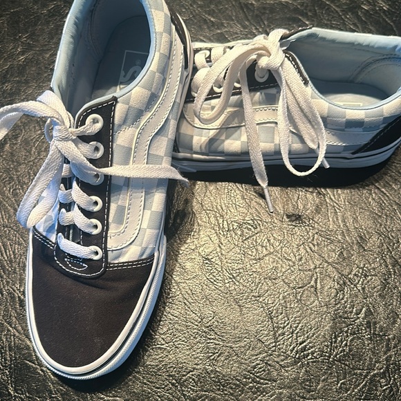 Vans checkered Womens 7.5 worn 1 time - Picture 1 of 5